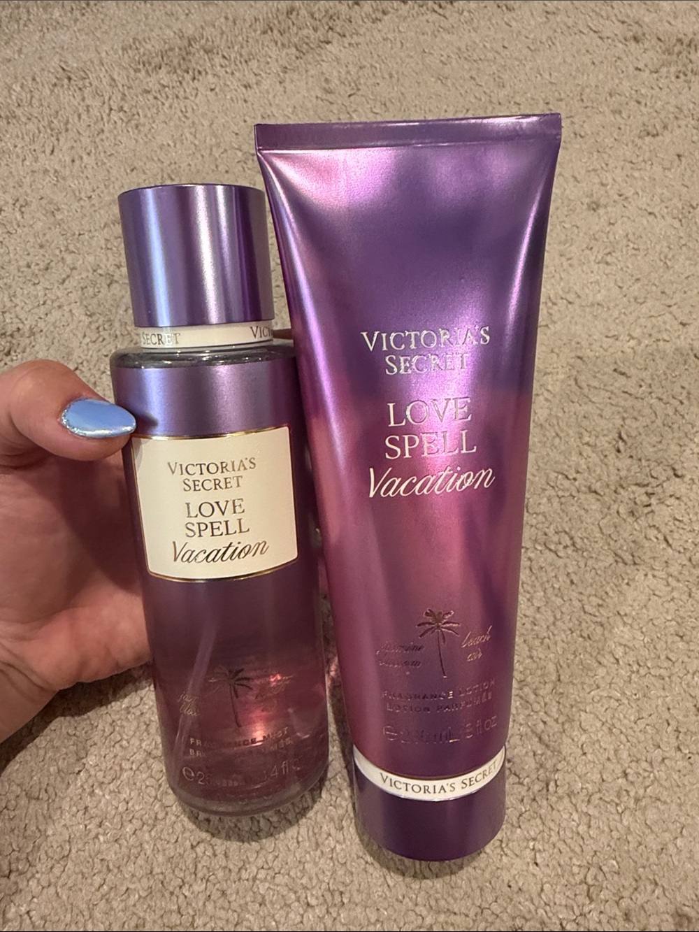 NWT Victoria's Secret Love Spell Vacation Fragrance Mist & Lotion Set - Picture 7 of 7